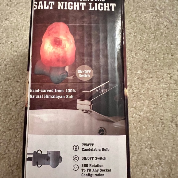 Salt Night Light - Pink - Picture 2 of 4